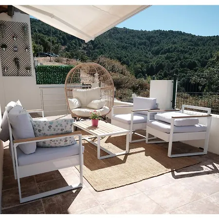 Chalé La Canciella De *