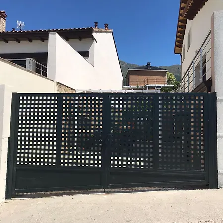 La Canciella De Chalé Mijares (Castile and Leon)